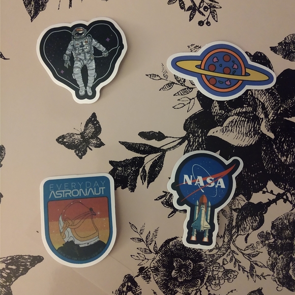 4 pack of space themed stickers. NEW (Set 1) - Picture 4 of 7